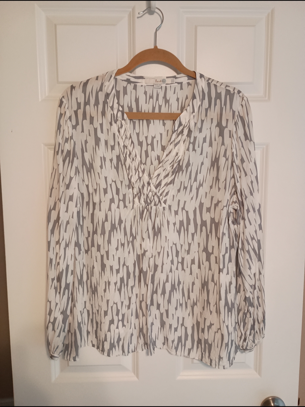 Boden Gray & White Printed V-Neck Blouse